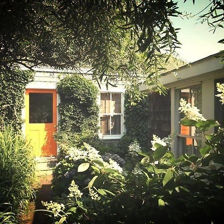 Sea Breeze Inn New Shoreham Esterno foto